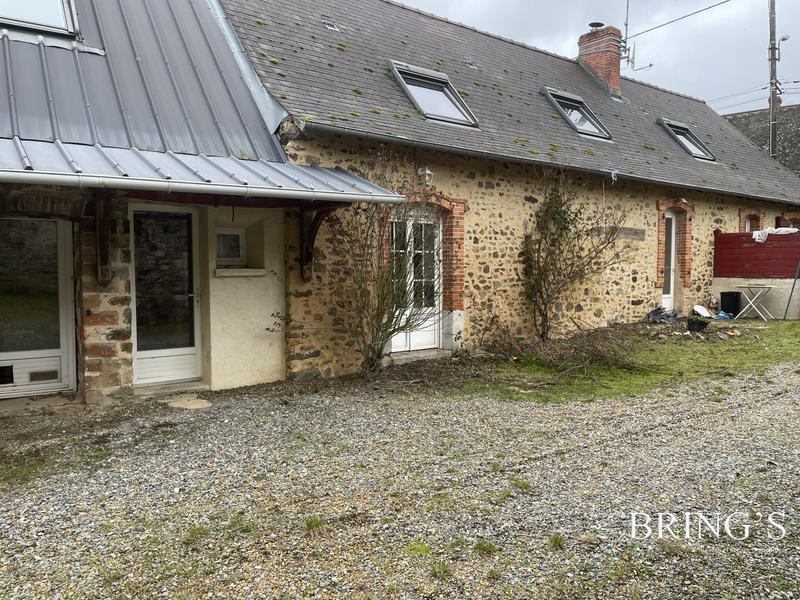 Maison ancienne - 146 m² - 8 pièces