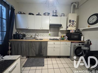 Appartement - 98 m² - 4 pièces