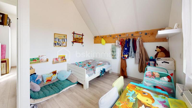 Maison - 122 m² - 6 pièces