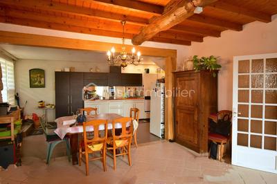 Maison de village - 125 m² - 6 pièces