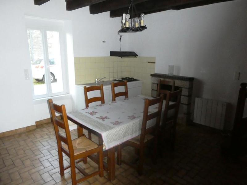 Maison en pierre - 65 m² - 4 pièces