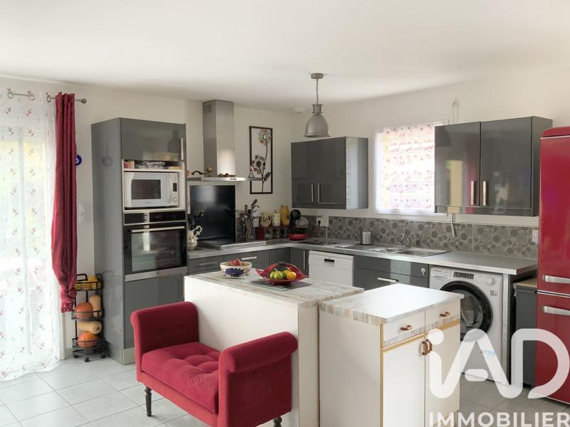 Maison - 96 m² - 4 pièces