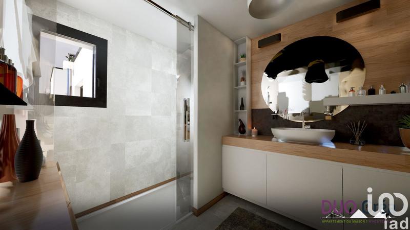 Appartement - 80 m² - 4 pièces