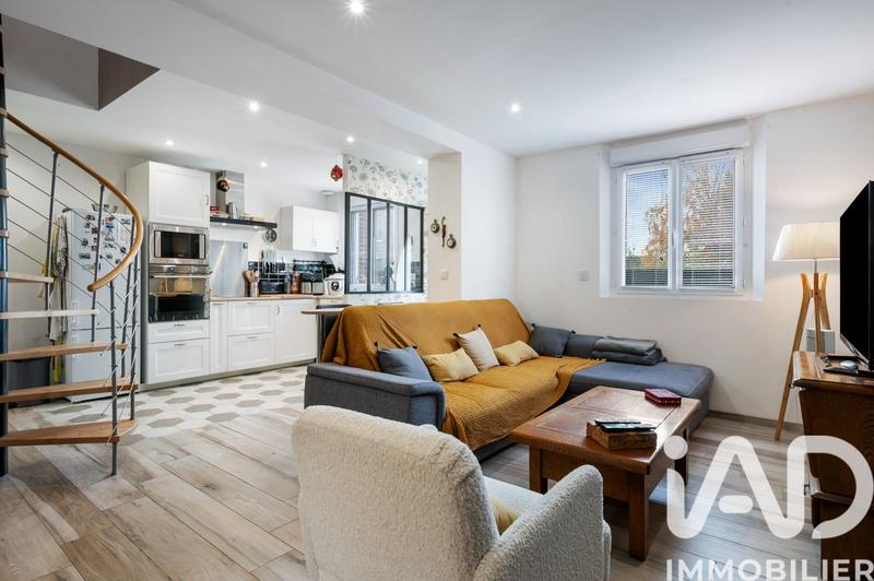 Maison de ville - 99 m² - 4 pièces