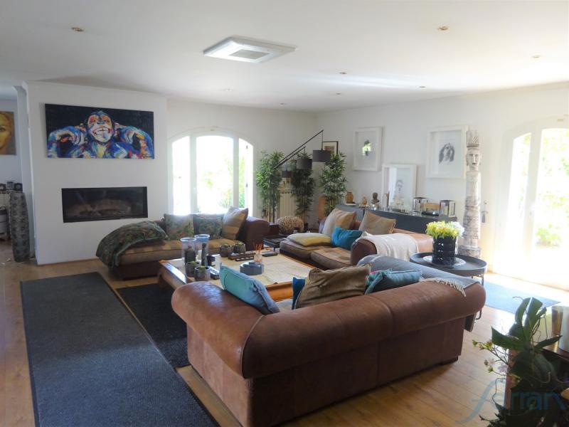 Villa - 280 m² - 6 pièces