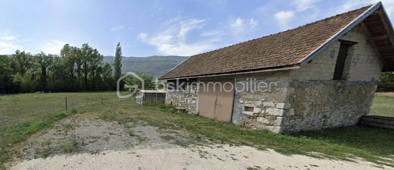 Grange - 83 m² - 1 pièce