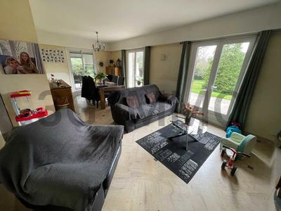 Pavillon - 162 m² - 6 pièces