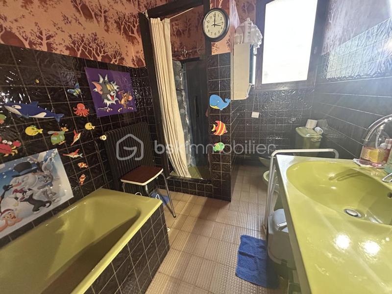 Maison - 104 m² - 4 pièces