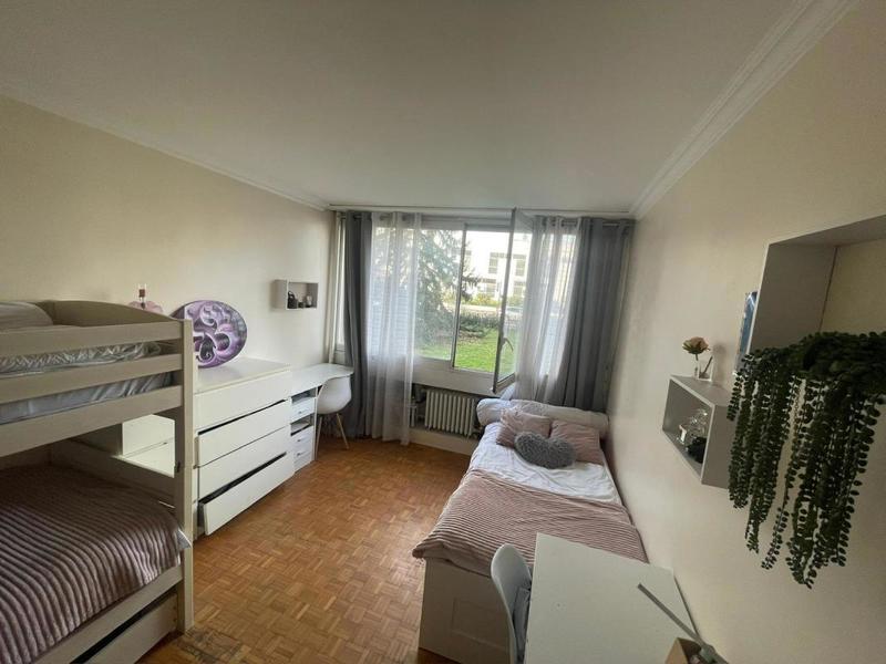 Appartement - 104 m² - 5 pièces