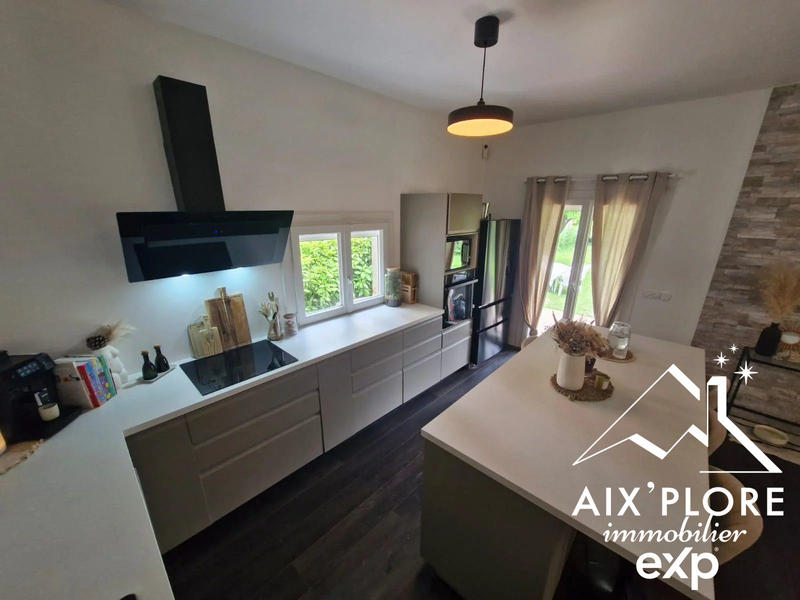 Maison - 74 m² - 4 pièces