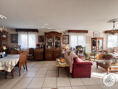 Maison - 87 m² - 5 pièces