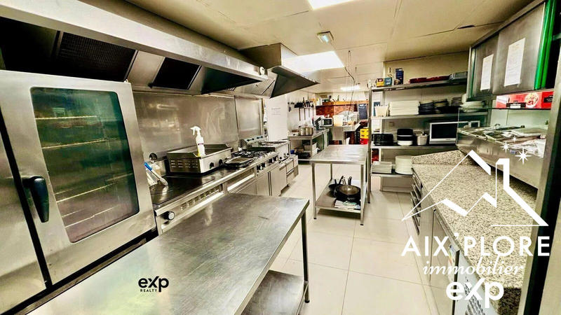 Fonds de commerce - Magasins - 1 118 m²