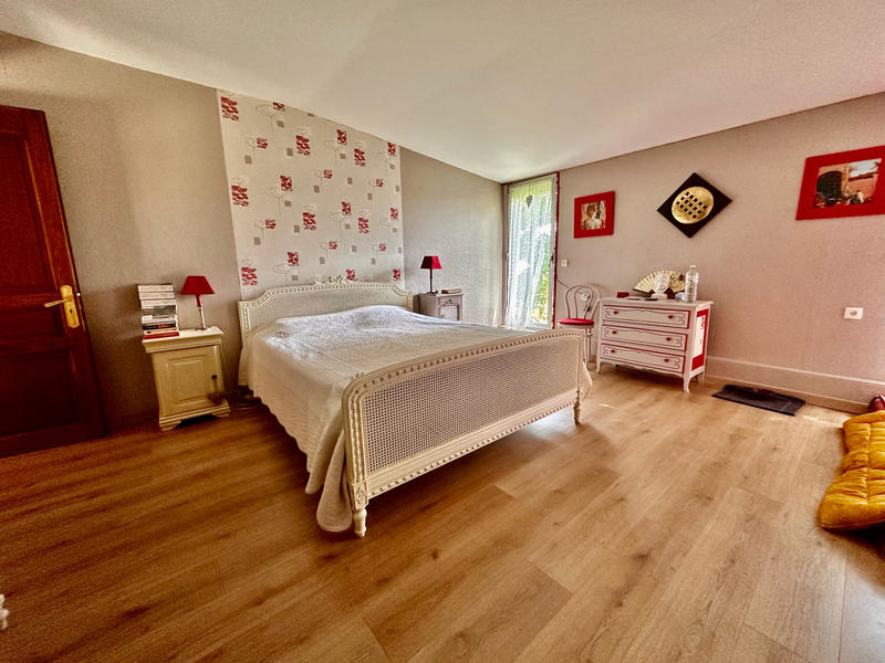 Maison contemporaine - 157 m² - 6 pièces