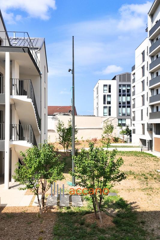 Appartement - 85 m² - 4 pièces