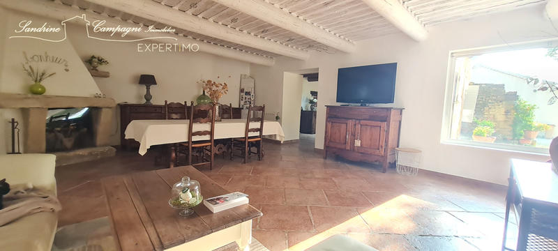 Maison - 381 m² - 16 pièces