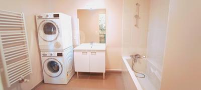 Appartement - 75 m² - 4 pièces