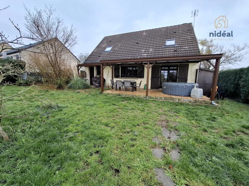 Maison - 99 m² - 5 pièces