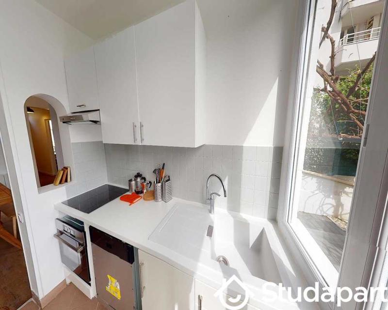 Chambre - 95 m² - 1 pièce