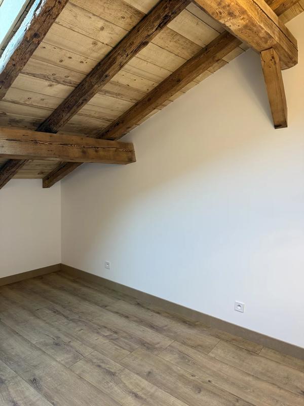 Appartement - 81 m² - 4 pièces