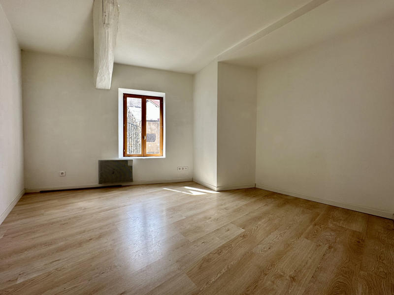 Maison - 93 m² - 4 pièces