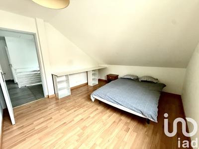 Maison - 106 m² - 5 pièces