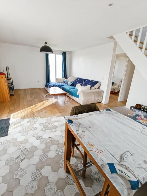 Maison - 190 m² - 9 pièces