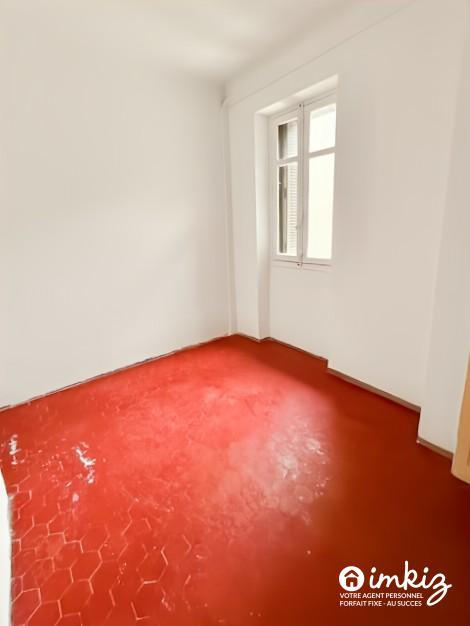 Appartement - 82 m² - 3 pièces