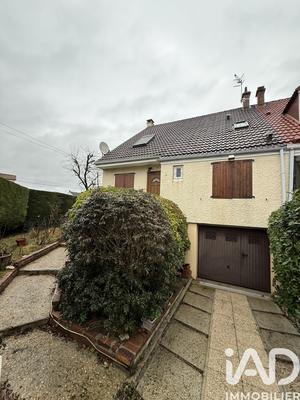 Maison - 105 m² - 5 pièces