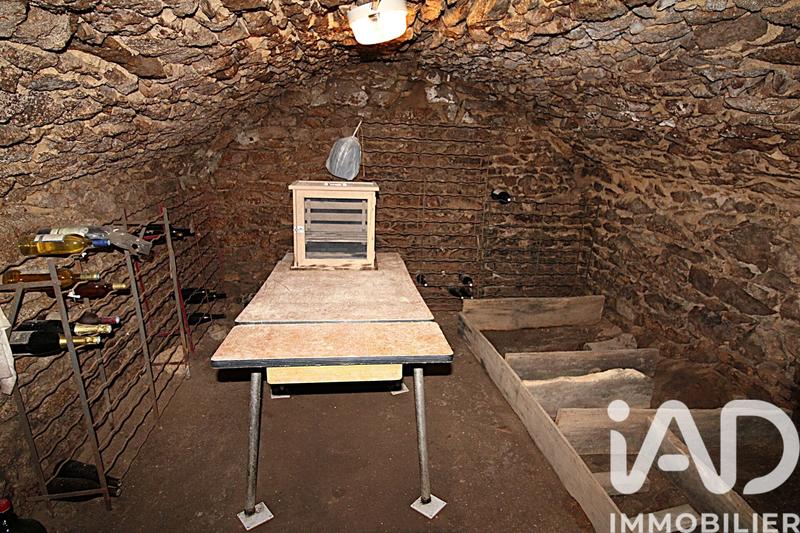 Maison de village - 180 m² - 9 pièces