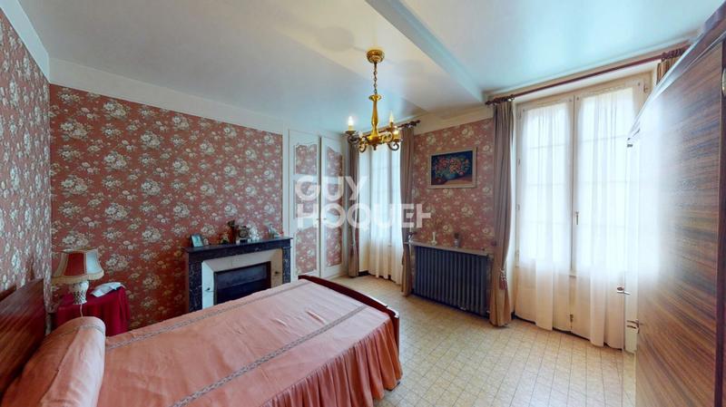 Propriété - 145 m² - 6 pièces