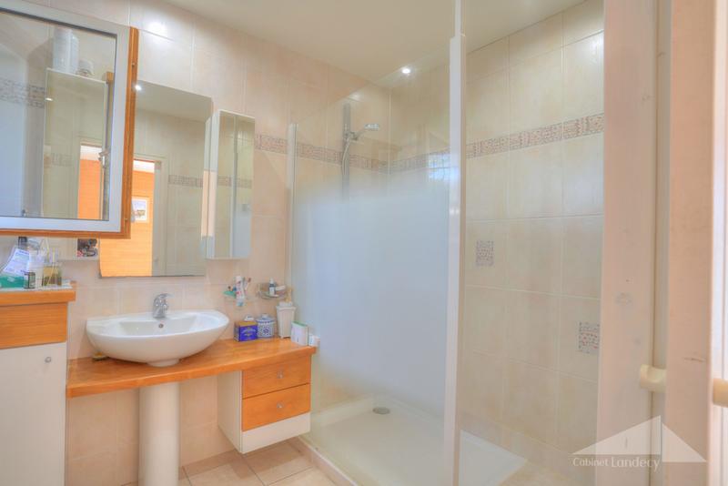 Villa - 156 m² - 6 pièces