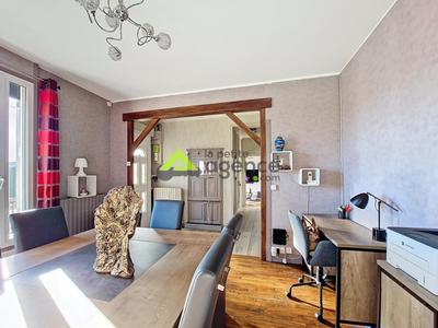 Maison bourgeoise - 98 m² - 5 pièces