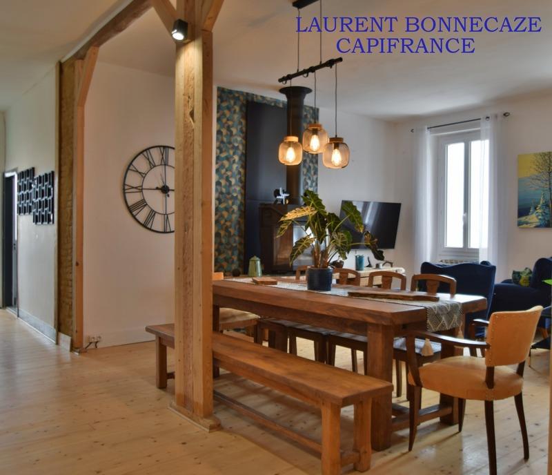 Maison - 283 m² - 6 pièces