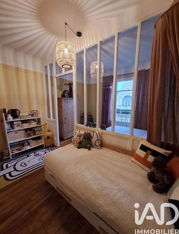 Appartement - 93 m² - 3 pièces