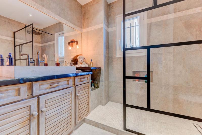 Villa - 105 m² - 5 pièces