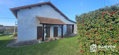 Maison - 360 m² - 18 pièces