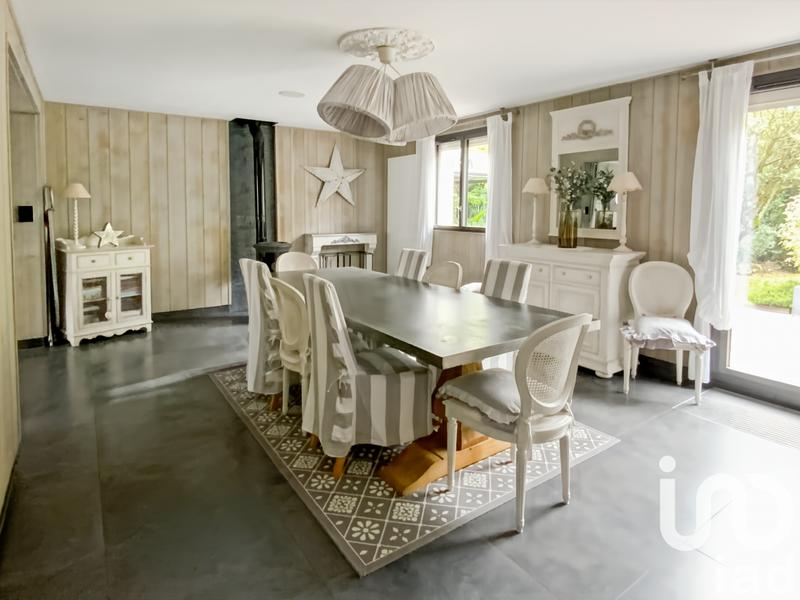 Maison - 185 m² - 7 pièces