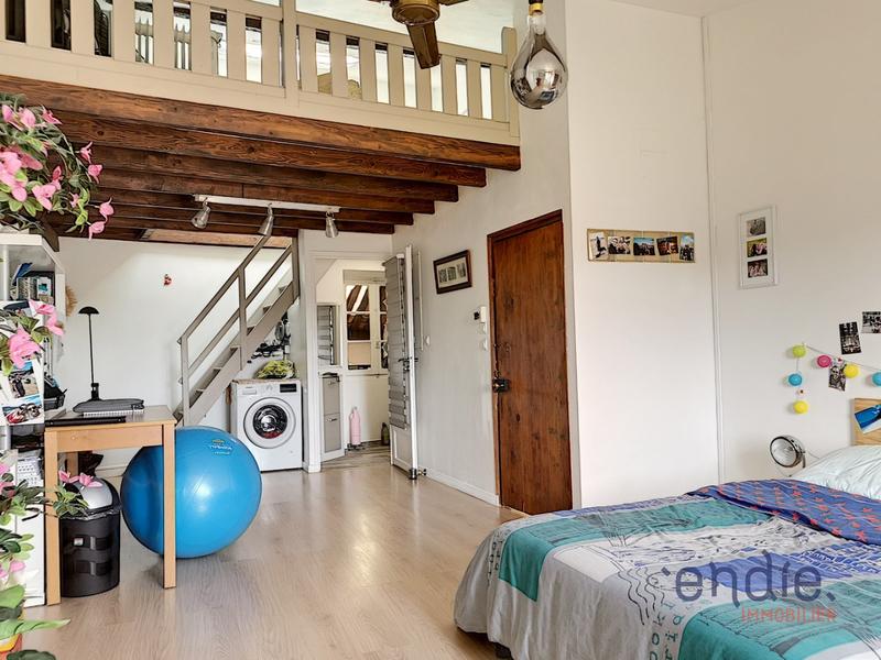 Maison - 95 m² - 4 pièces