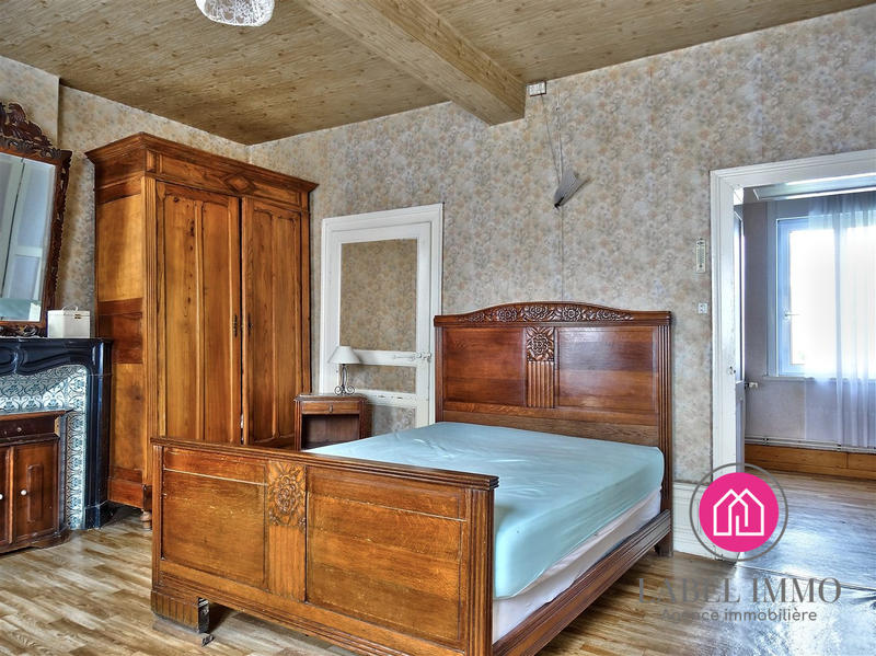 Maison - 97 m² - 5 pièces