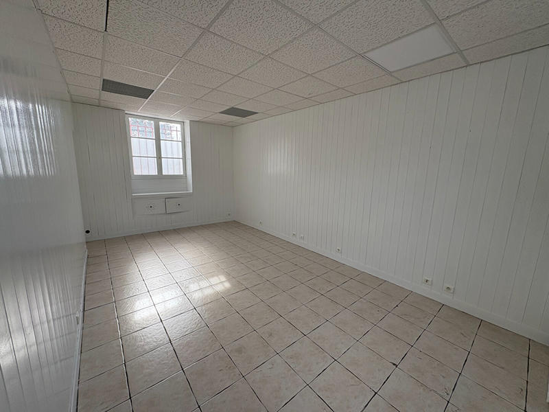 Local commercial - 66 m² - 4 pièces