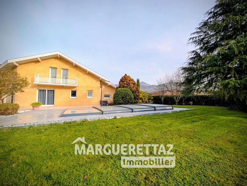 Maison - 125 m² - 5 pièces