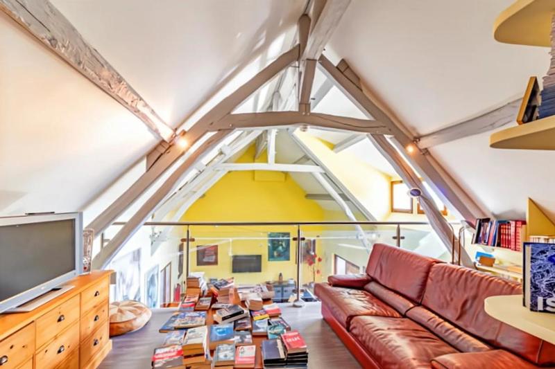 Propriété - 300 m² - 9 pièces