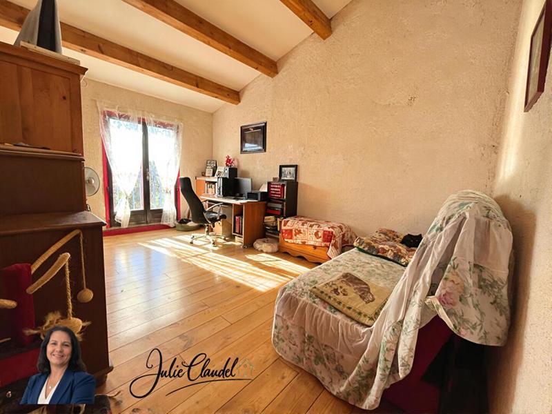 Maison - 170 m² - 5 pièces