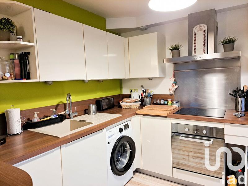 Appartement - 80 m² - 3 pièces