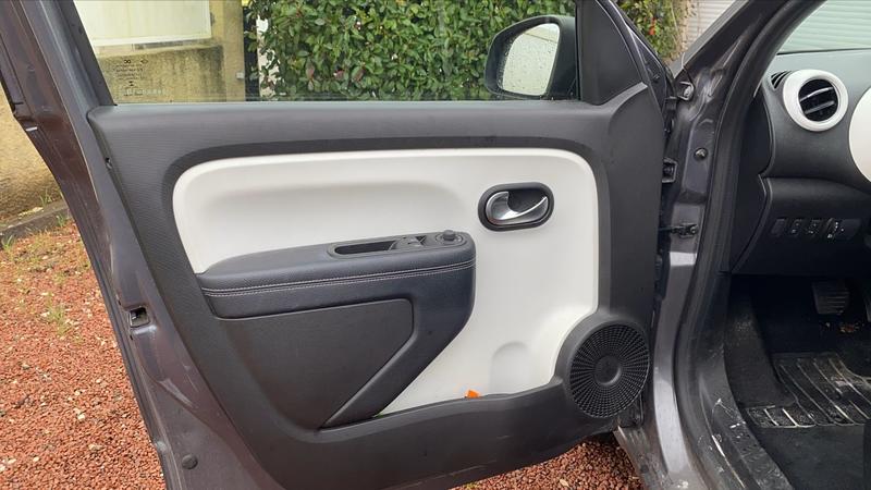 Renault Twingo Ze 82 22kWh Zen