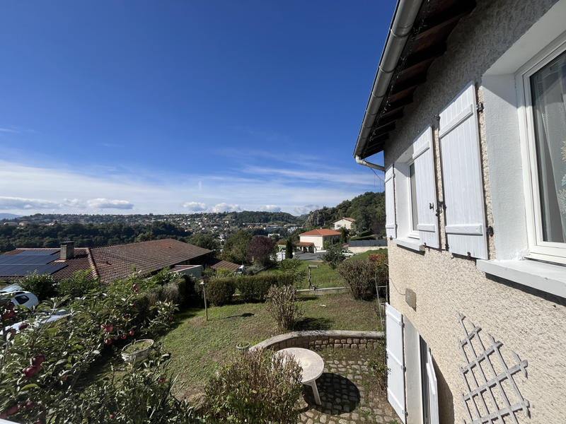 Maison - 123 m² - 4 pièces