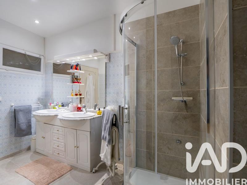 Maison - 122 m² - 4 pièces