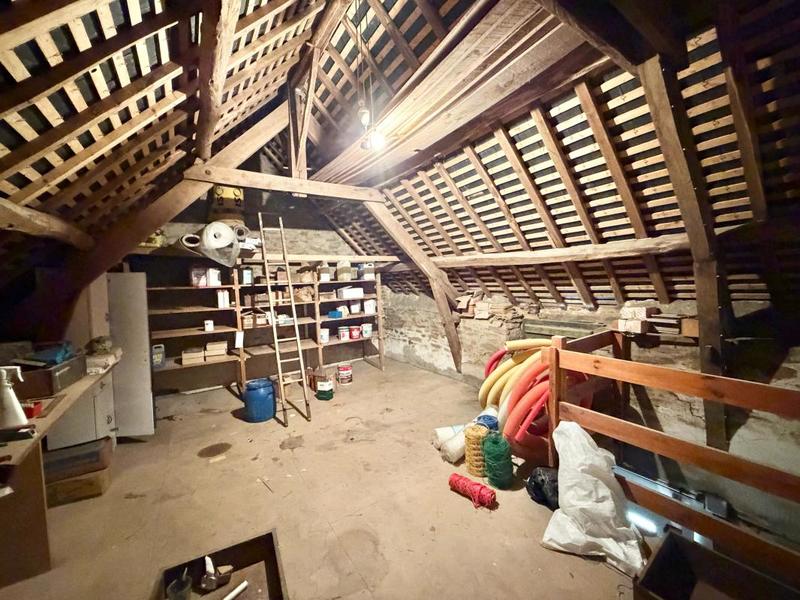 Maison - 185 m² - 6 pièces