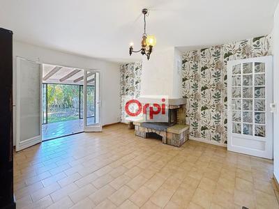 Maison - 85 m² - 3 pièces