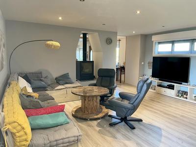 Maison - 165 m² - 7 pièces
